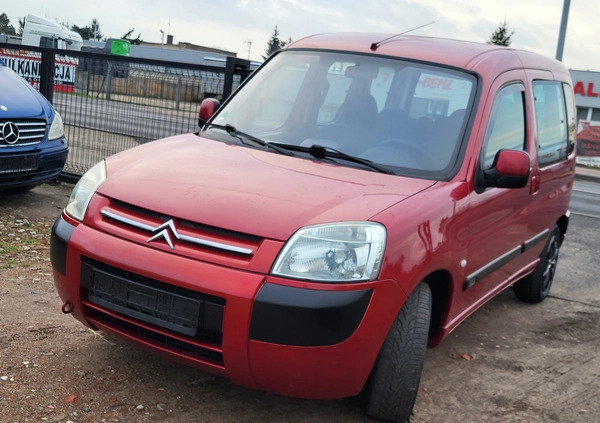 Citroen Berlingo cena 9300 przebieg: 272000, rok produkcji 2004 z Michałowo małe 301